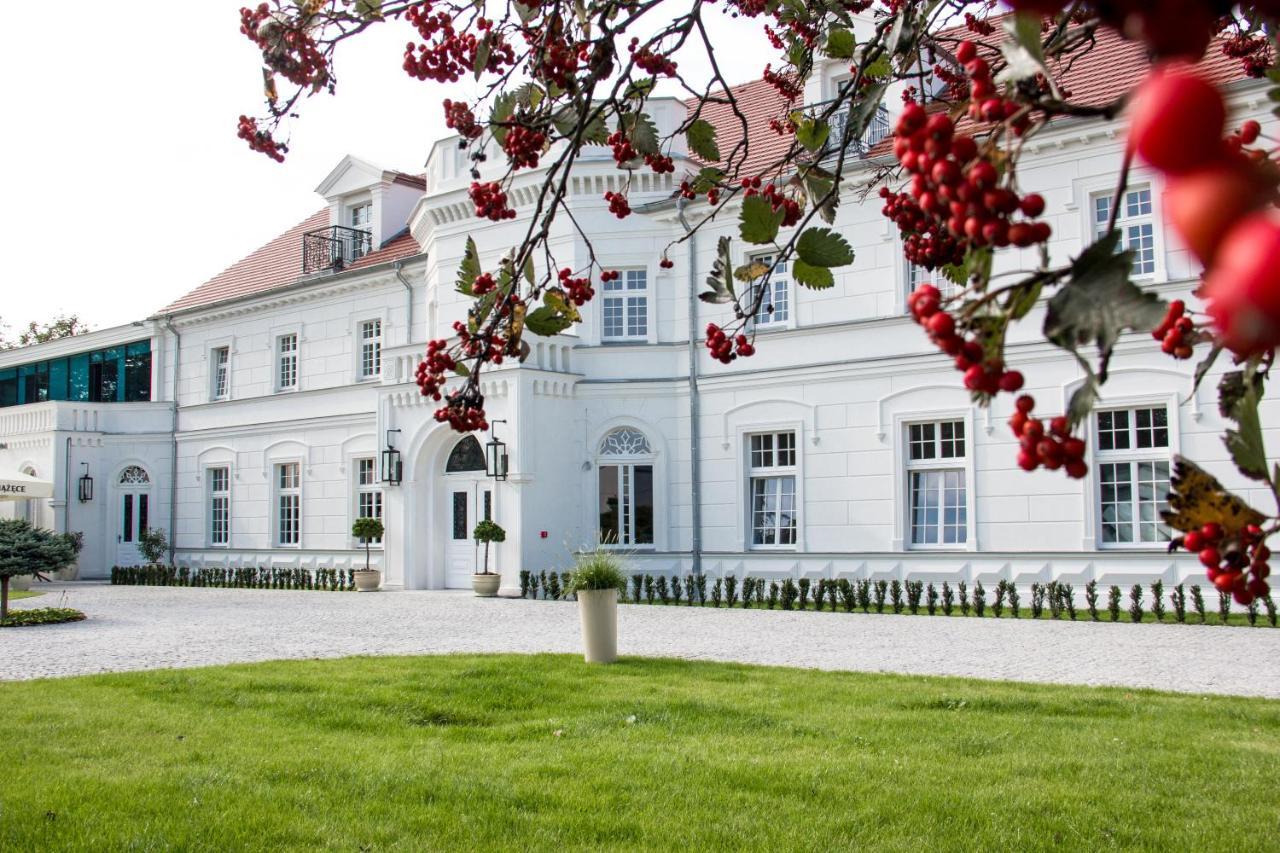 Palac Na Opieszynie Września Eksteriør billede